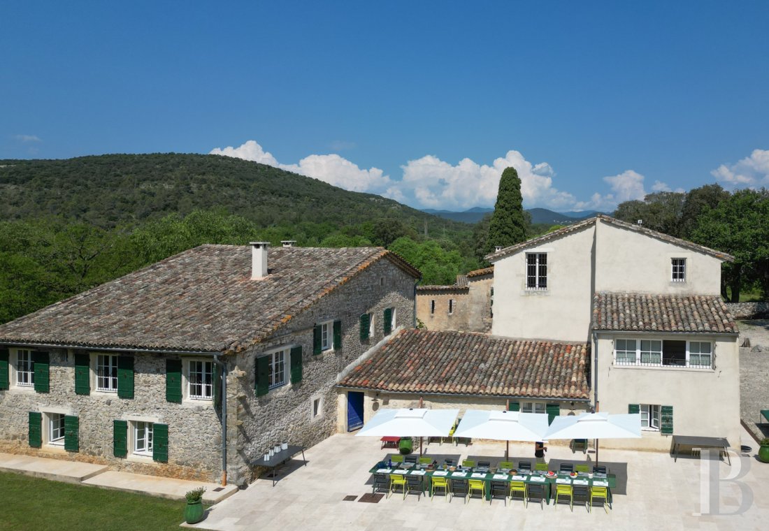 Dans le Gard, au sud d’Anduze, un vaste mas sur un domaine de 130 hectares - photo  n°5